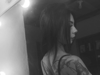 Sexo por webcam con Lilysweet22
