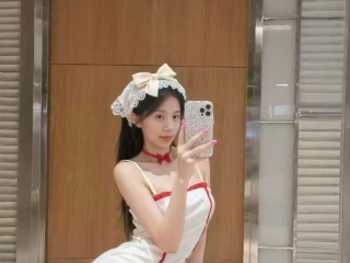 Webcam sex with Lilyyuan