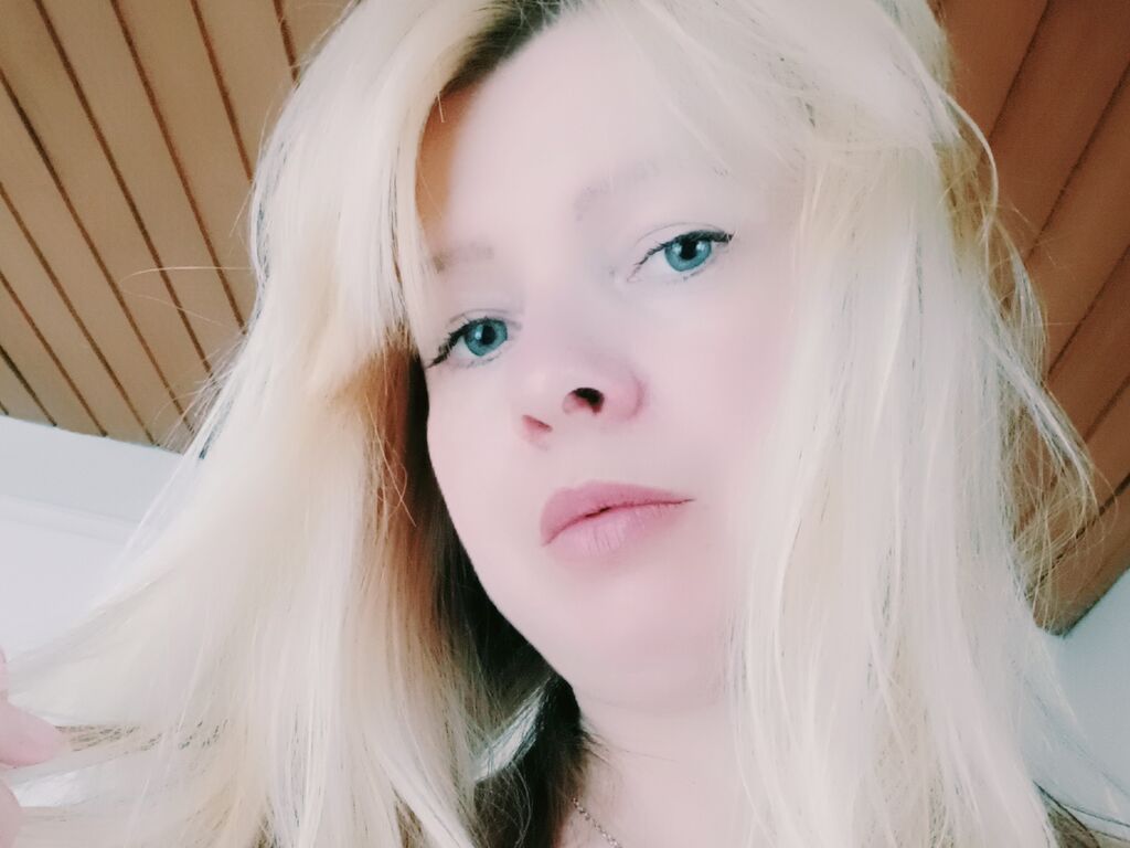 Limile's profile - Image n°0