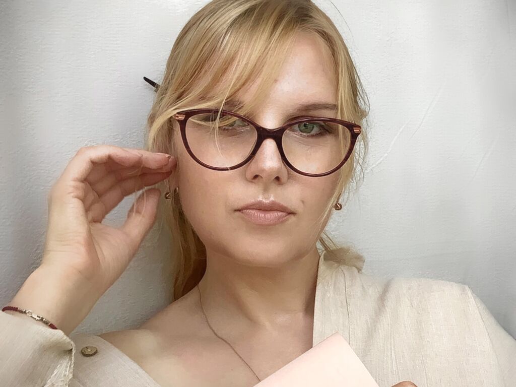 LinaTyche's Profil - Bild n°1