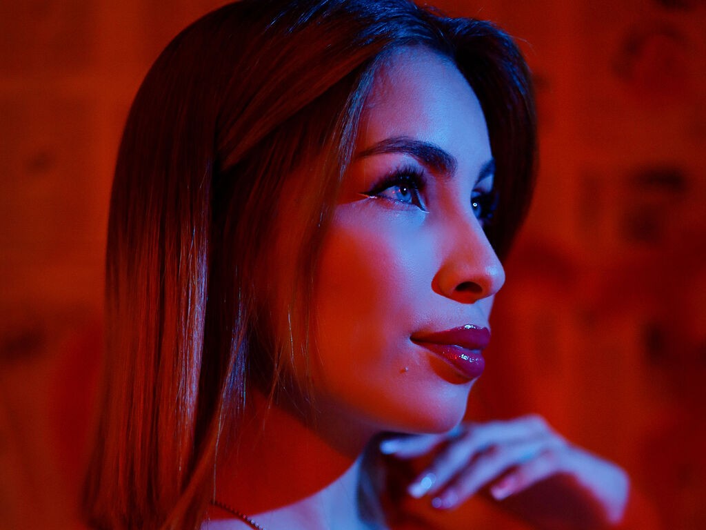 Lindajhons's profile - Image n°0