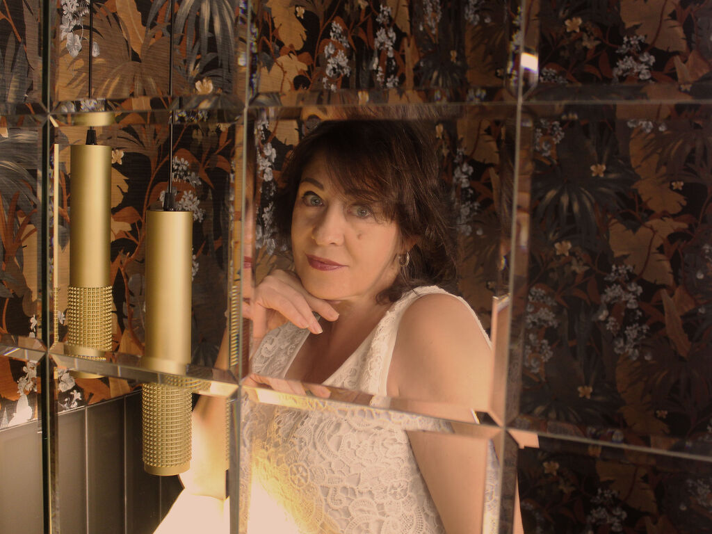 Lindamitch's profile - Image n°3