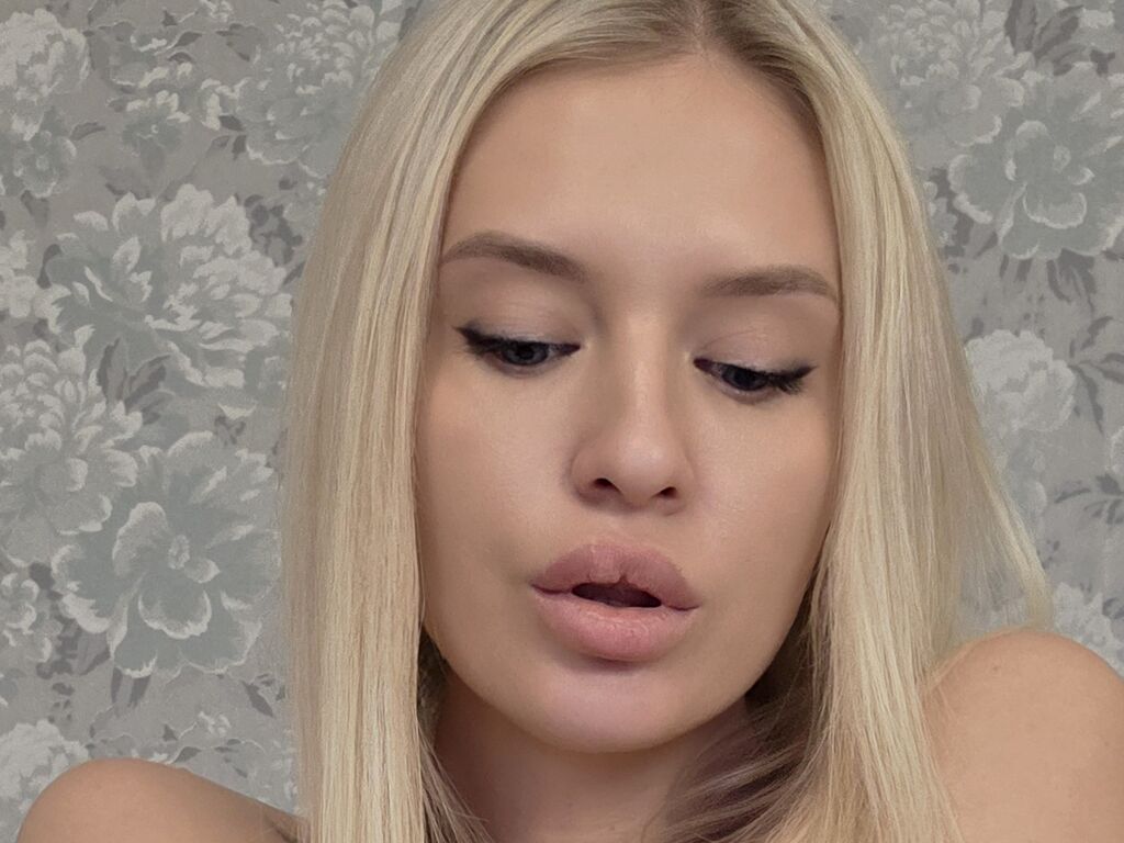 Lindyhoti's profile - Image n°1