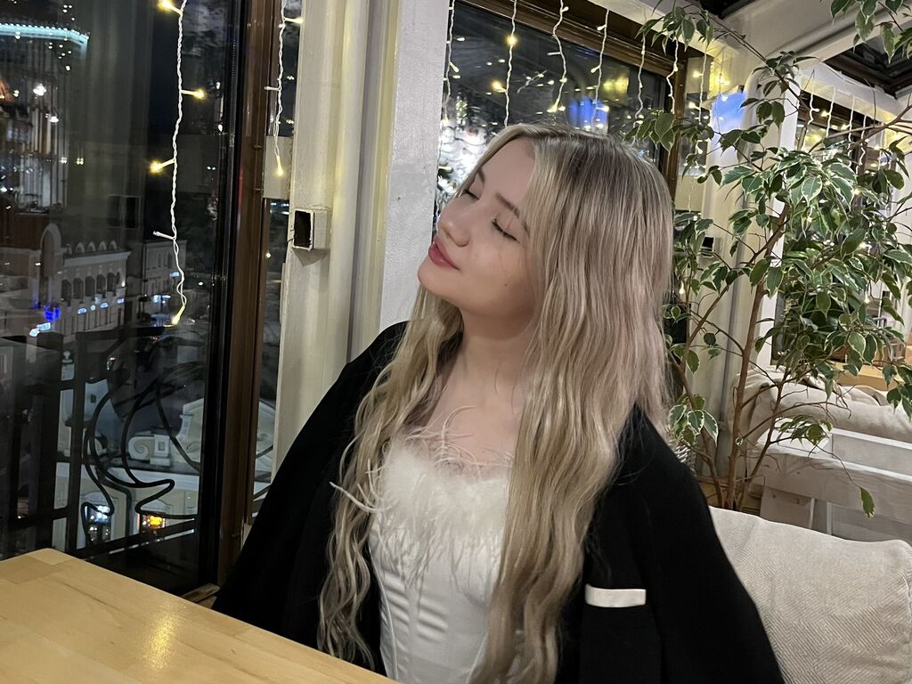 Linessalewis's profile - Image n°0