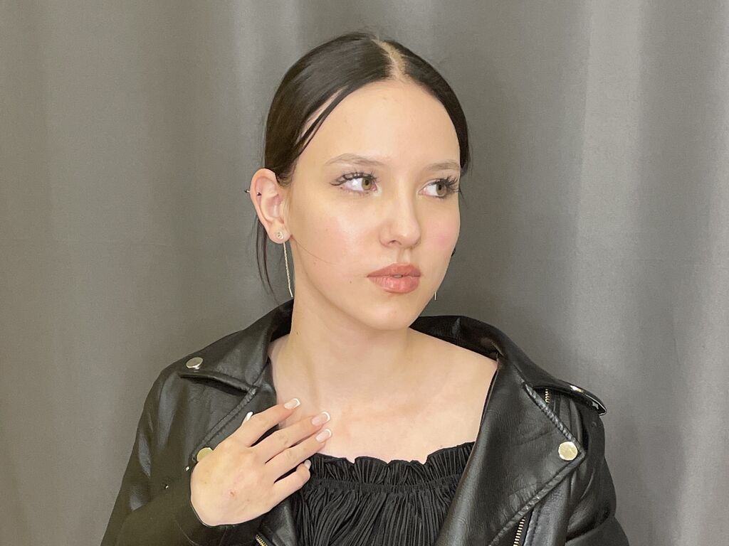 Linettedensmore's profile - Image n°0