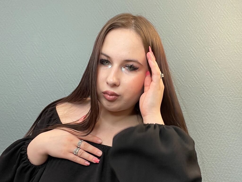 Linettehemmings's profile - Image n°0