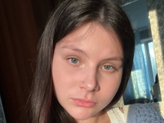 Webcam sex con Linglyda