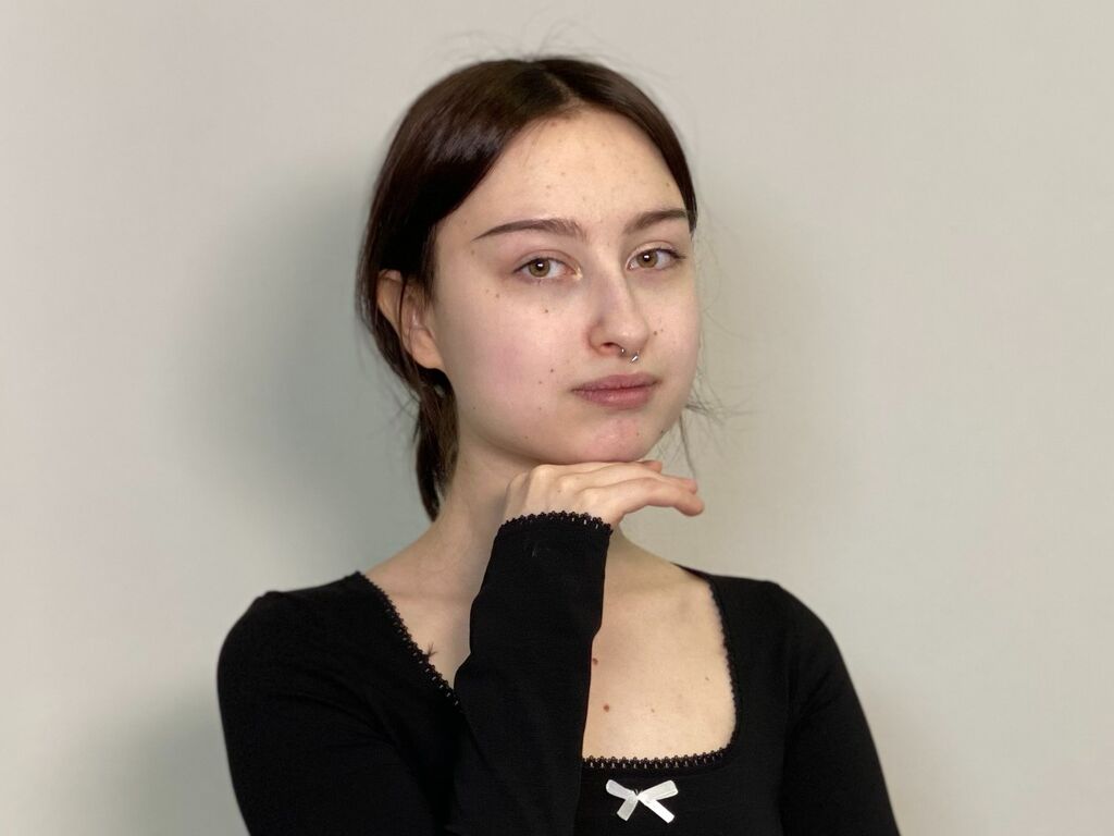 Linnbickford's profile - Image n°0