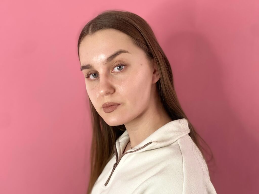 Linnhambelton's profile - Image n°0