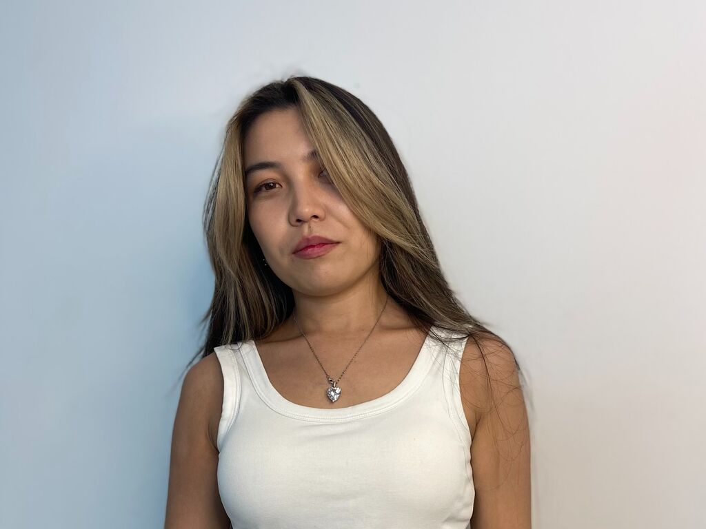 Linsunny's profile - Image n°0