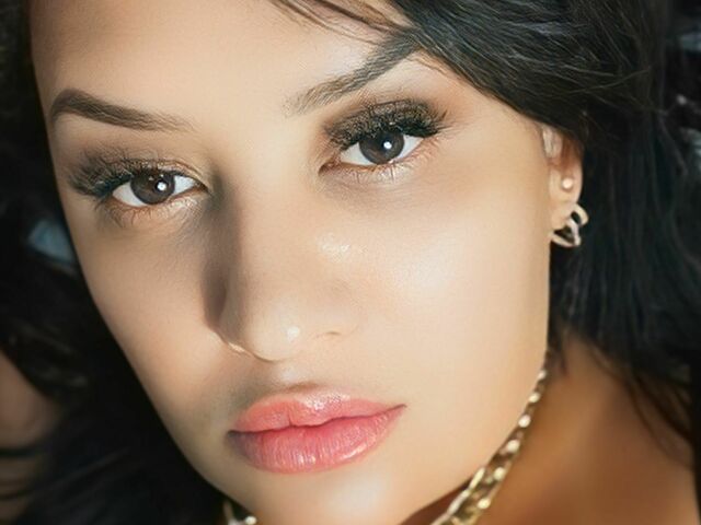 Lira's profile - Image n°4