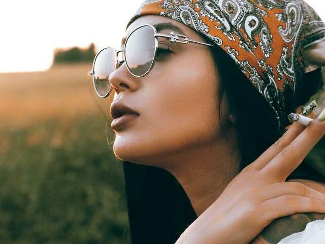 Perfil con Lirika - Imagen  n°11