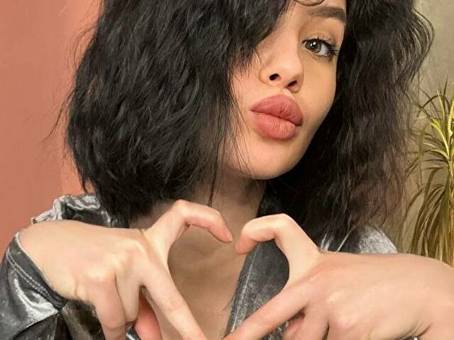 Perfil con Lirika - Imagen  n°3