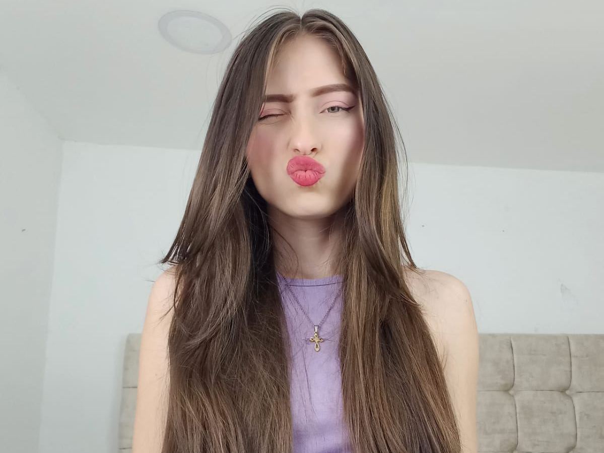 Lisa_Styleglam's profile - Image n°1
