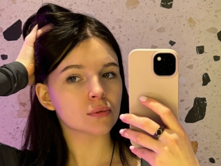 Sexo por webcam con Lisaceleste