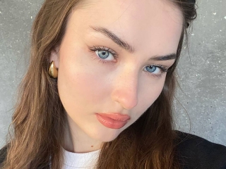 Sexo por webcam con Lissievibes