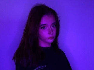 Little_Miss_Ashh's Sexcam