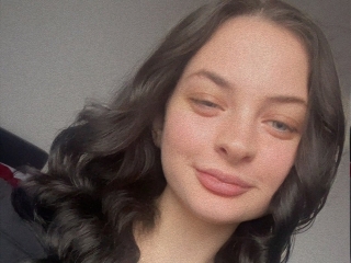 Sexo por webcam con Littlehottie_Mazxo