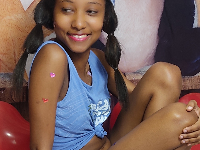 LITTLEBITCHx's profile - Image n°5