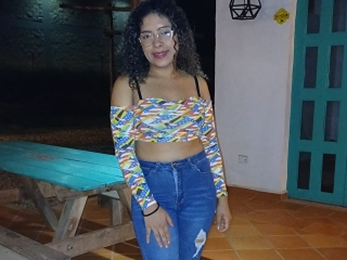 Live Sex LittleJules