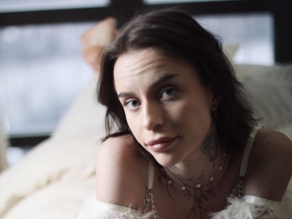 Sexo por webcam con Liviasomberland