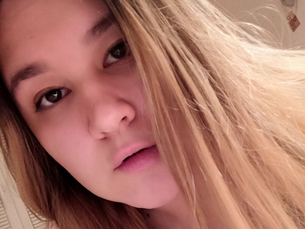 Liyamia's profile - Image n°0