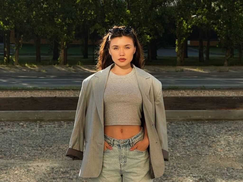 Lizettecaviness's profile - Image n°0