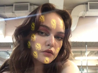 Lizziedarkus's Sexcam