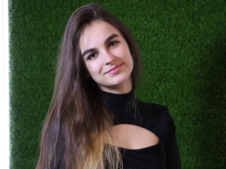 Sexo por webcam con Llinaa