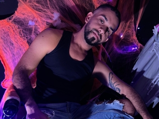 Webcam sex with Lobo_Sex21