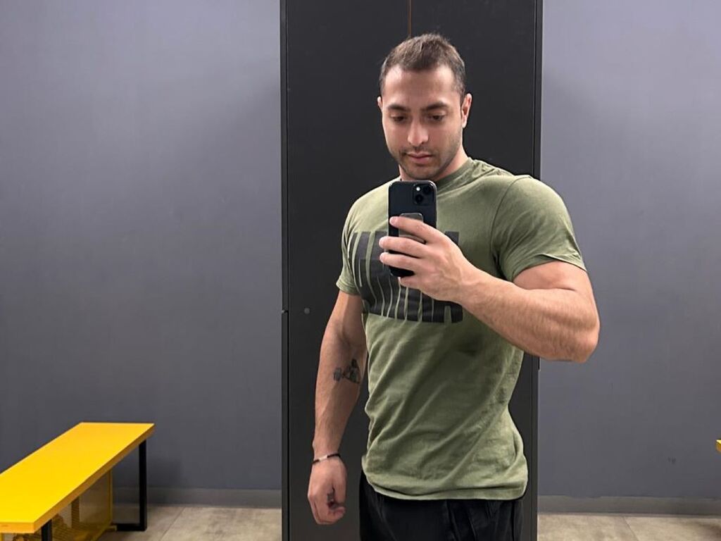 Loganrey's profile - Image n°1