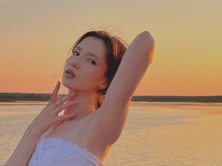 Sexo por webcam con Loisosden