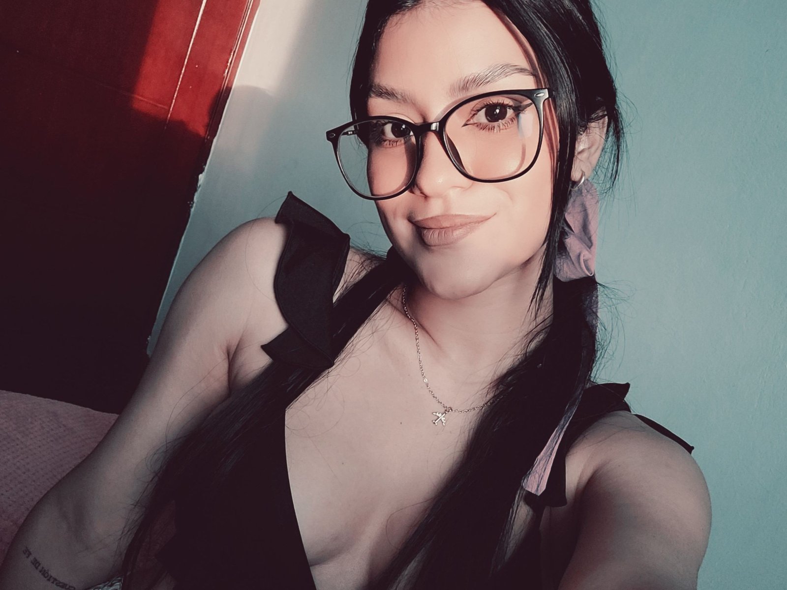 Lolacam22's profile - Image n°0
