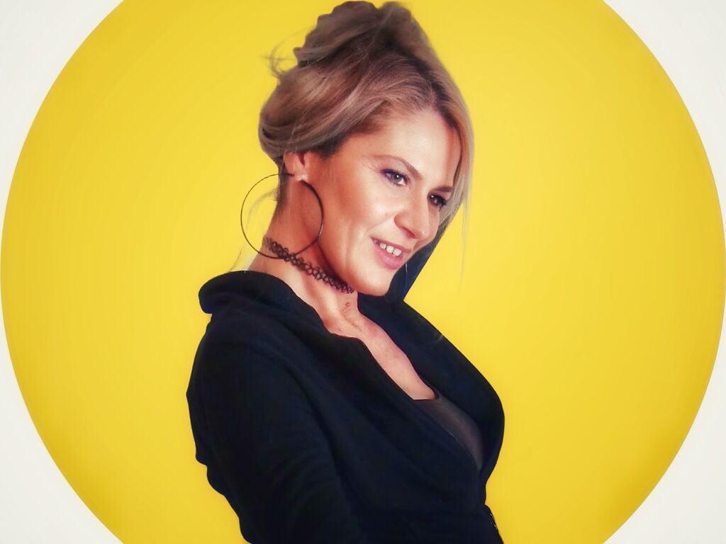 LolaLange's profile - Image n°1