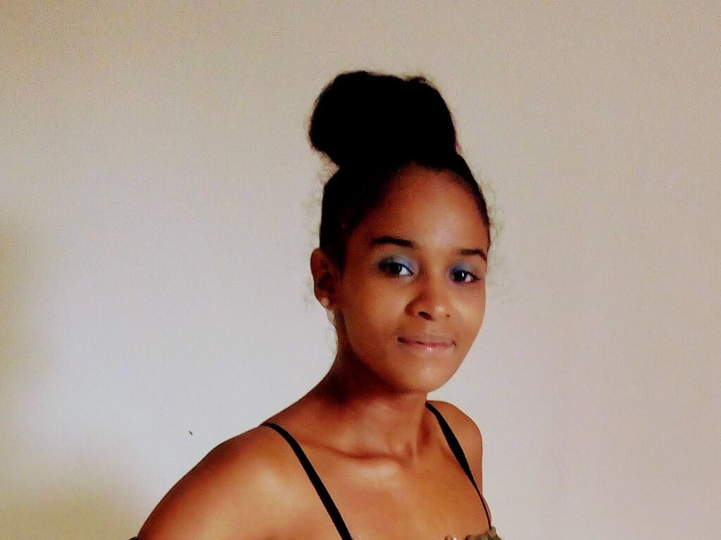 Profil de Lolareina - Photo n°1