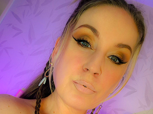 Yorinneke's profile - Image n°2