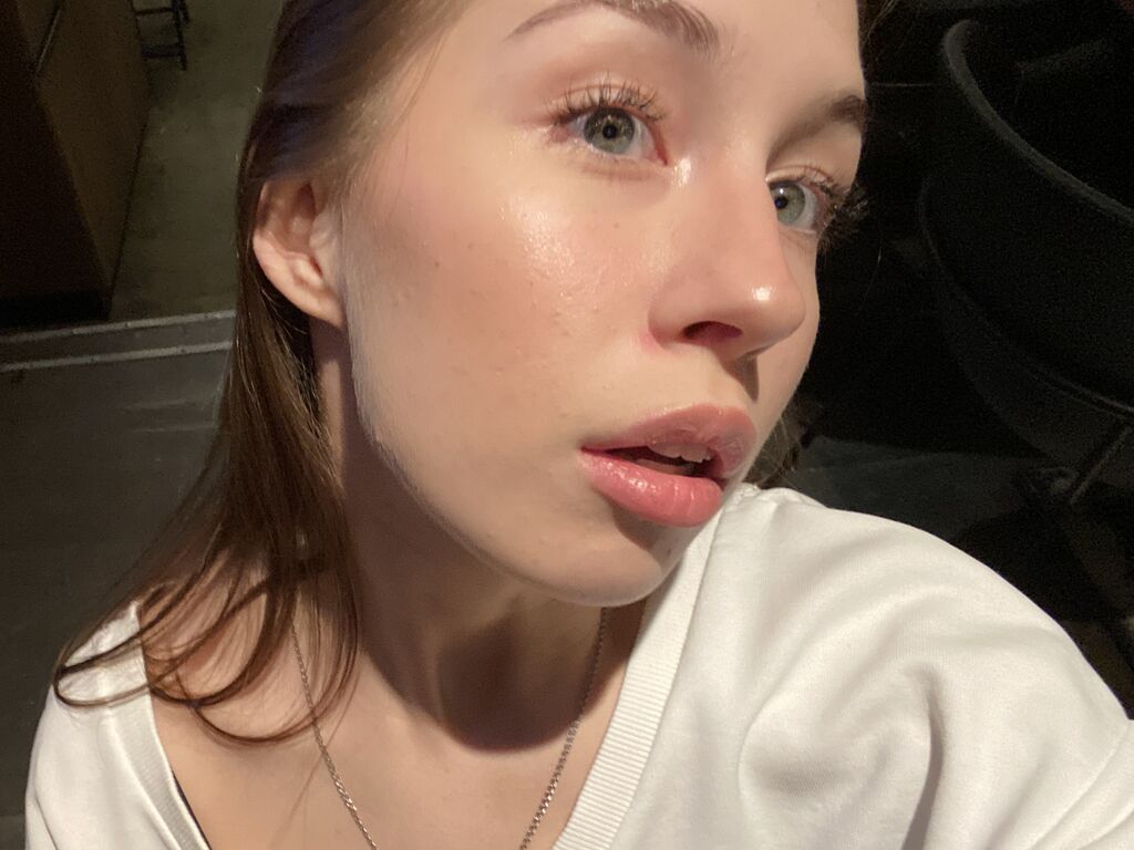 Lolasven's profile - Image n°1