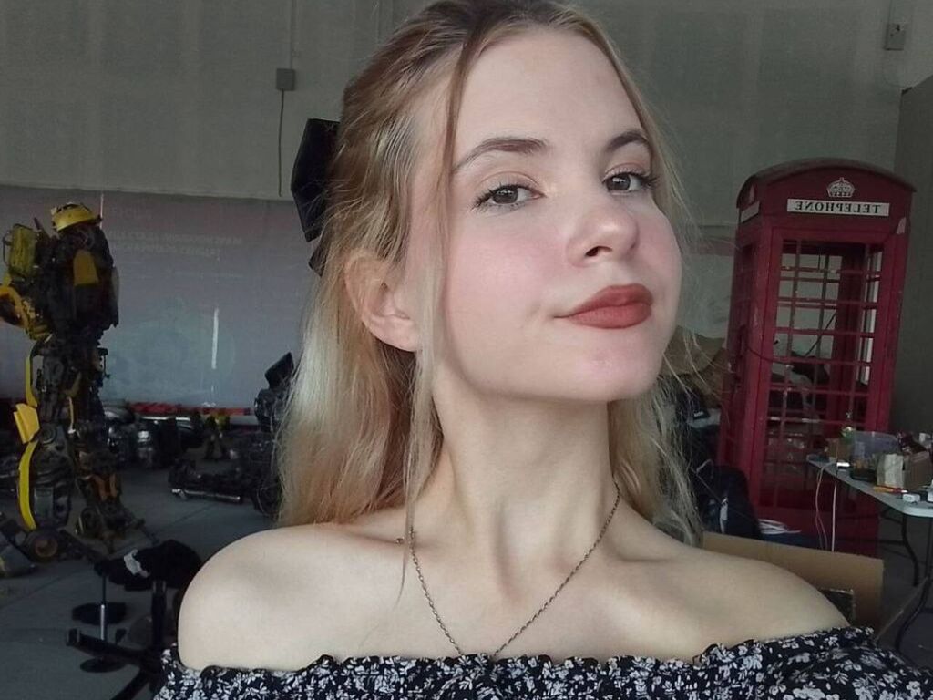 Lolawais's profile - Image n°0