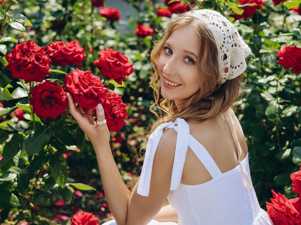 Lolawilsons's profile - Image n°1