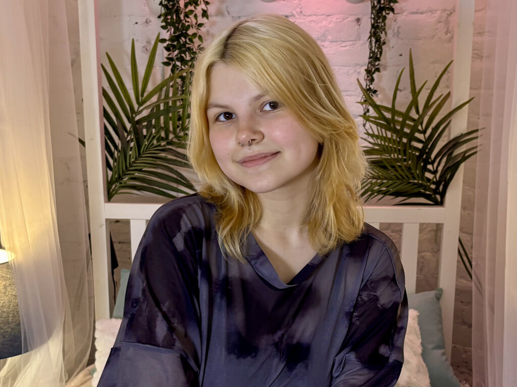 Profil de Loracollins - Photo n°0