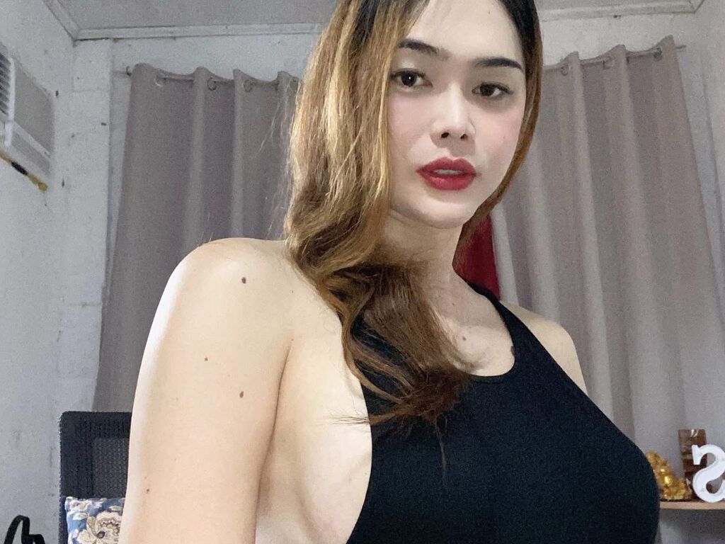 Profil de Loraloore - Photo n°1