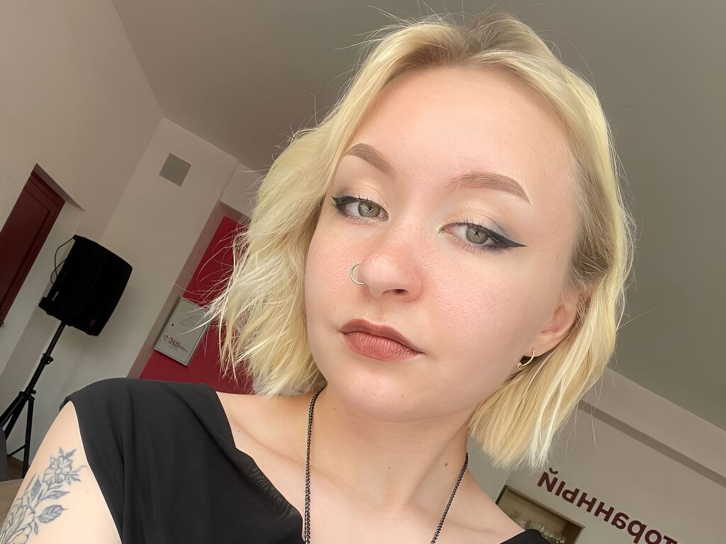 Loranaoka's profile - Image n°0