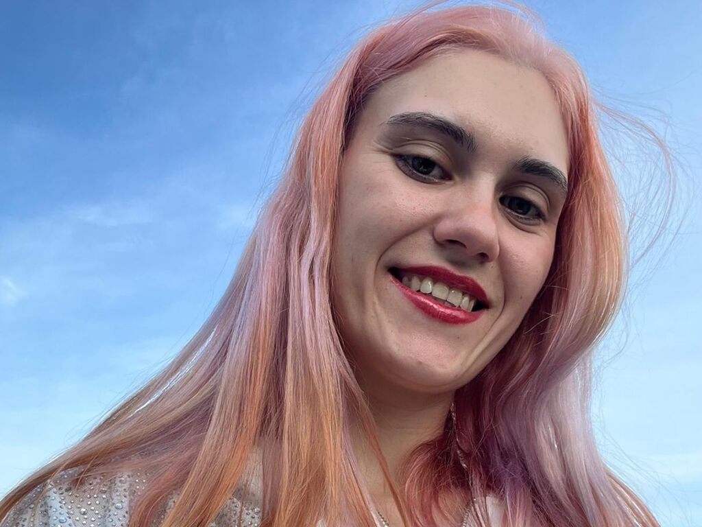 Lorascotts's profile - Image n°0