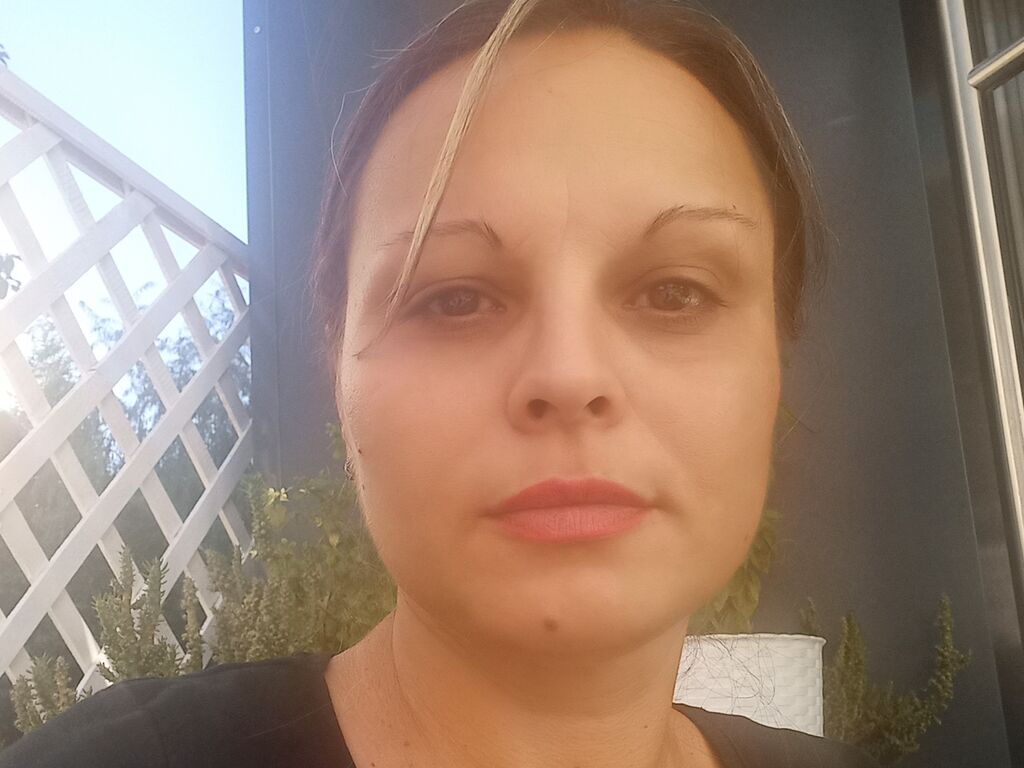 Loreenadam's profile - Image n°1