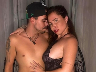 Webcam sex con Lorenaanddominik