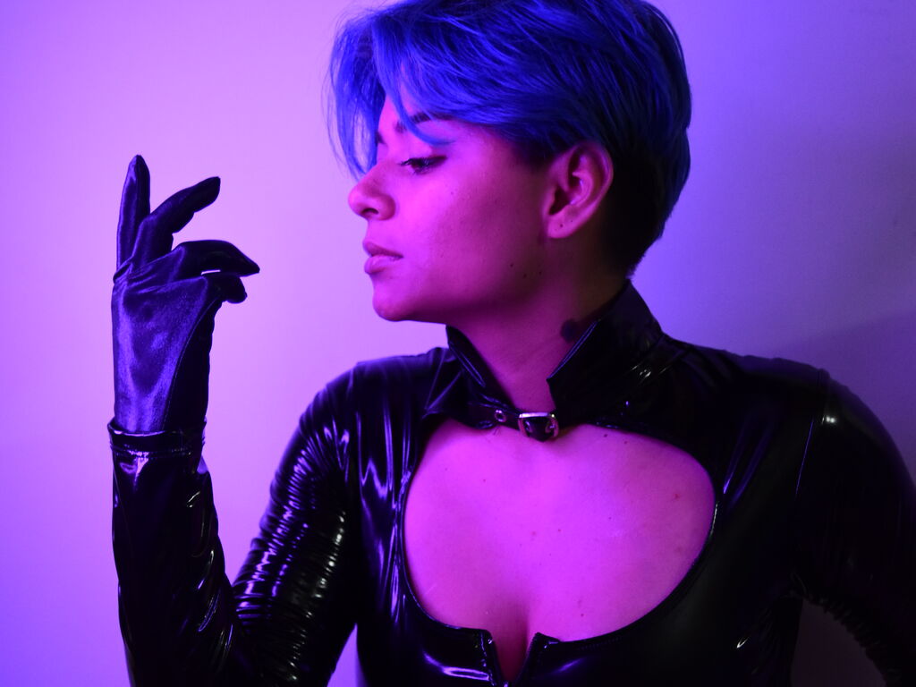 Lorenamis's profile - Image n°0
