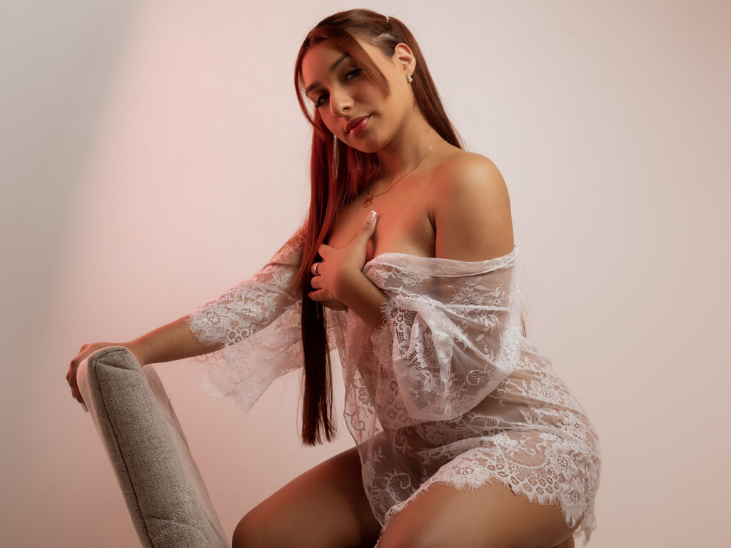 Lorenawood's profile - Image n°0