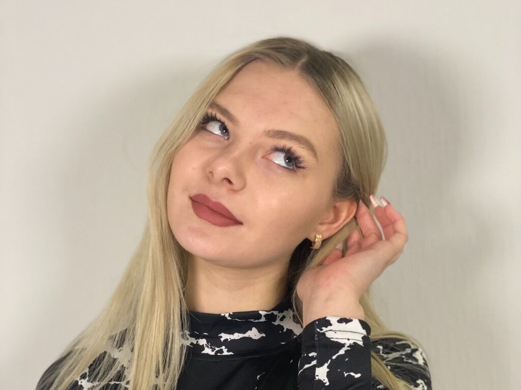 Lorettacourtney's profile - Image n°0