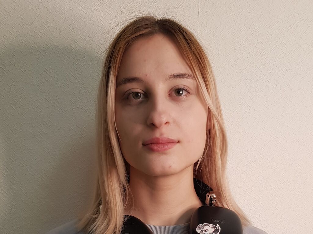 Lorettagawne's profile - Image n°0