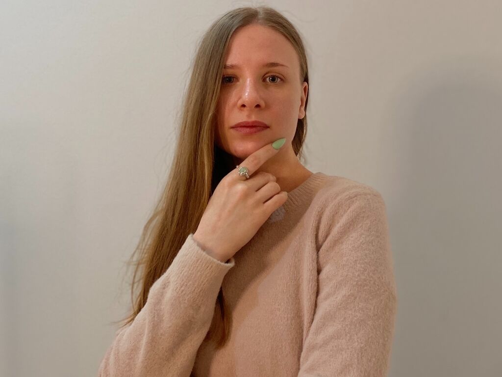 Lorettahanners's profile - Image n°0